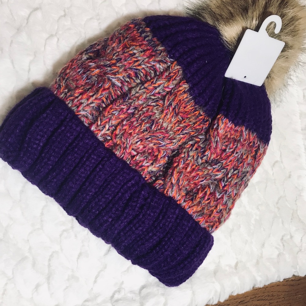 ✅🆕Purple & multi color fleece lined hat - Picture 3 of 8